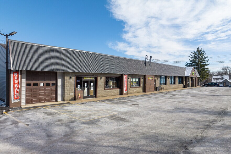 More Photos Of 5920-5924 Steubenville Pike, McKees Rocks Storefront For Lease