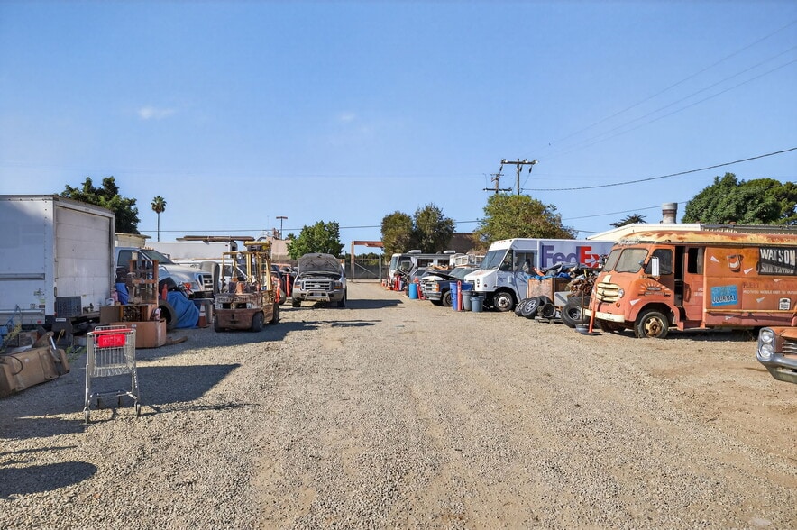 More Photos Of 870 Corporation St, Santa Paula Land For Sale