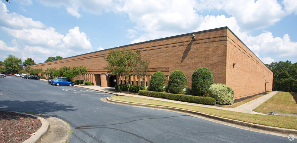 Primary Photo Of 5000 Westpark Dr SW, Atlanta Warehouse For Lease