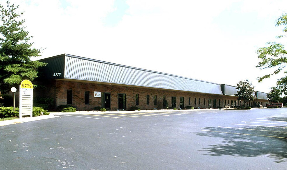 More Photos Of 6751 Engle Rd, Middleburg Heights Unknown For Lease