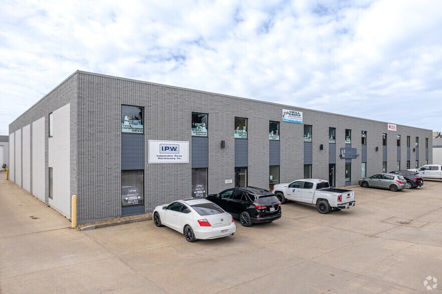 More Photos Of 17890 106th Ave NW, Edmonton Unknown For Lease