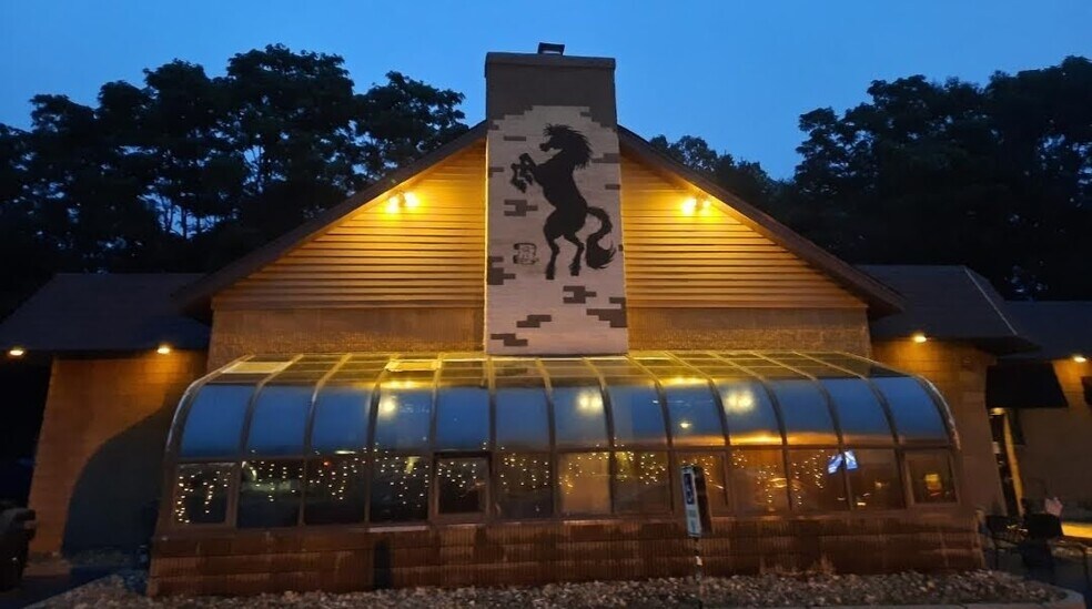 More Photos Of 405 Mendon Rd, Cumberland Restaurant For Sale