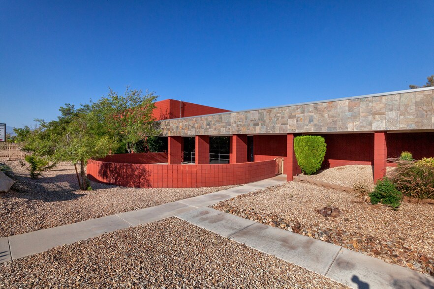 More Photos Of 2400 N Tenaya Way, Las Vegas Office For Lease