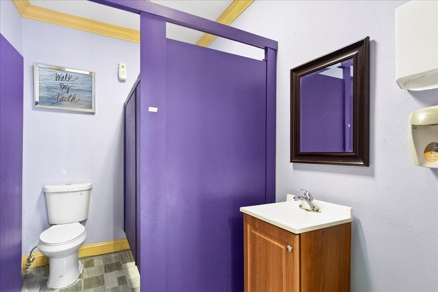 More Photos Of 1434 Oakhurst Ave, Jacksonville Religious Facility For Sale