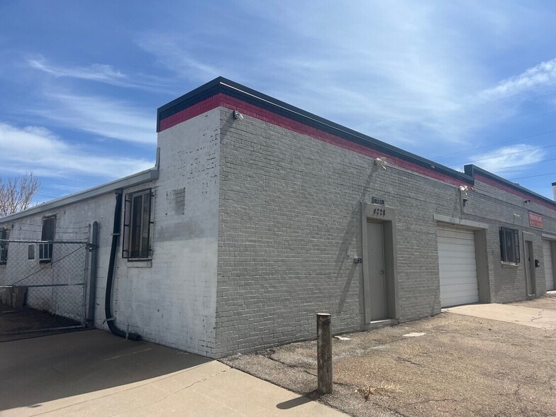More Photos Of 4228 York St, Denver Warehouse For Sale