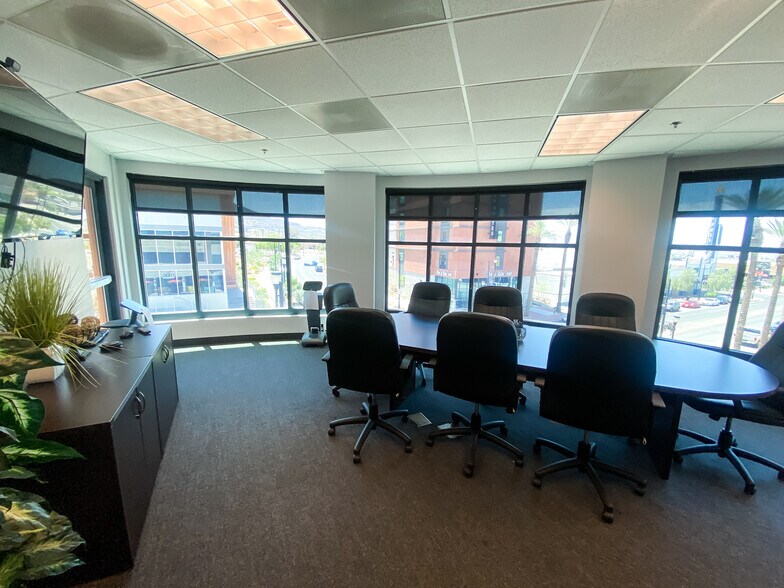 More Photos Of 203 S Water St, Henderson Office Residential For Sale