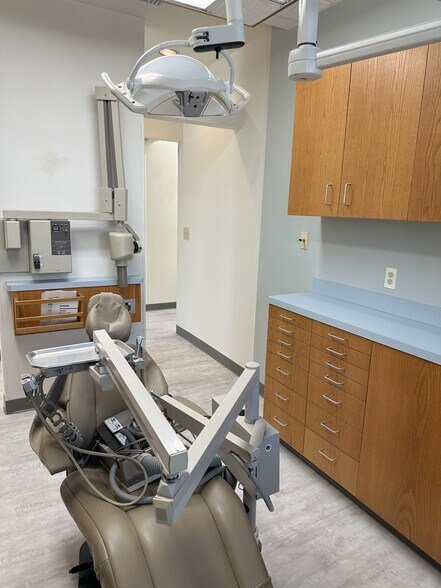 More Photos Of 3628 Meridian St, Bellingham Medical For Sale