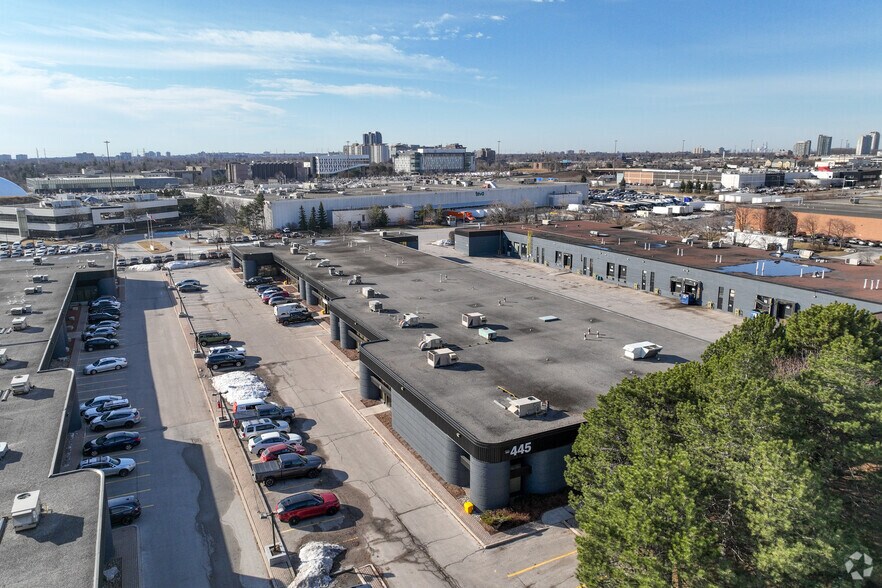 More Photos Of 445 Milner Ave, Toronto Warehouse For Lease