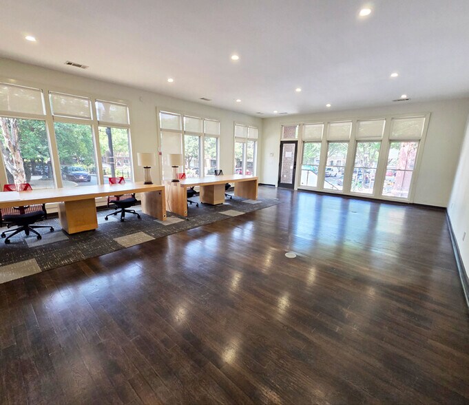 More Photos Of 488 Bartram St, Atlanta Flex For Lease