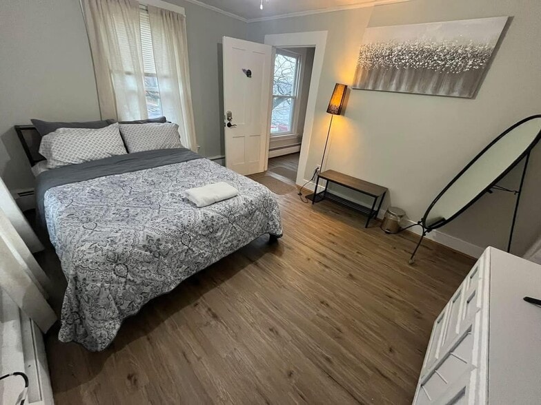 More Photos Of 110 Main St, East Hartford Office Residential For Sale