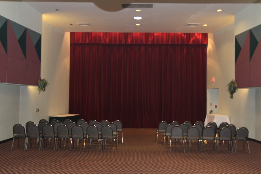 More Photos Of 3640 Bastion Ln, Raleigh Freestanding For Sale