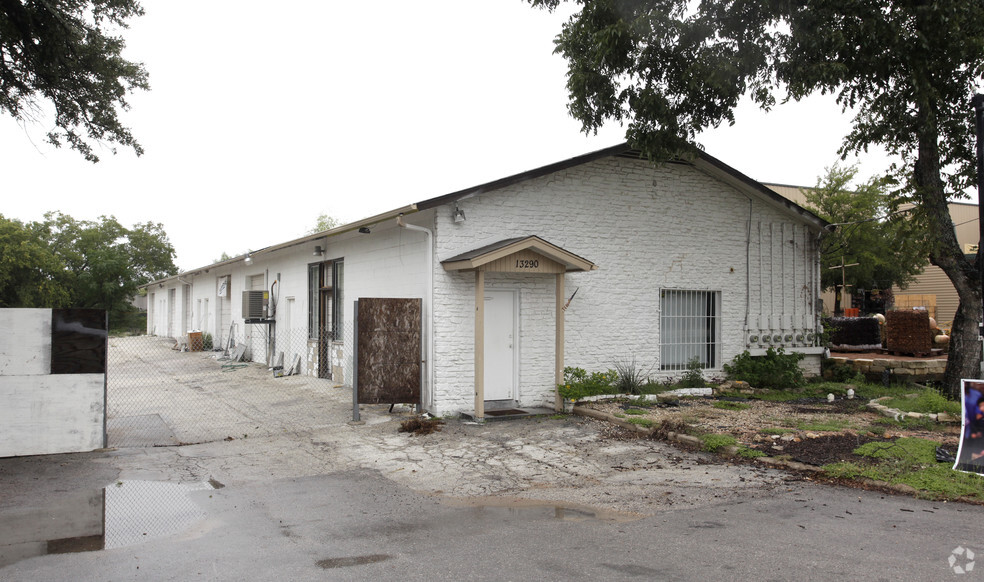 Primary Photo Of 13290 Pond Springs Rd, Austin Warehouse For Lease