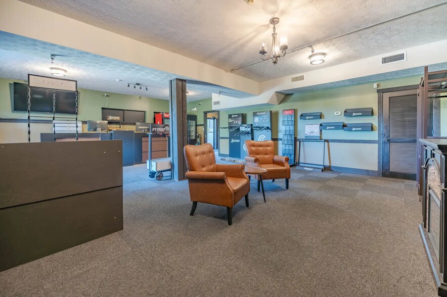 More Photos Of 245 Tanglewood Ct, Taylorsville General Retail For Sale