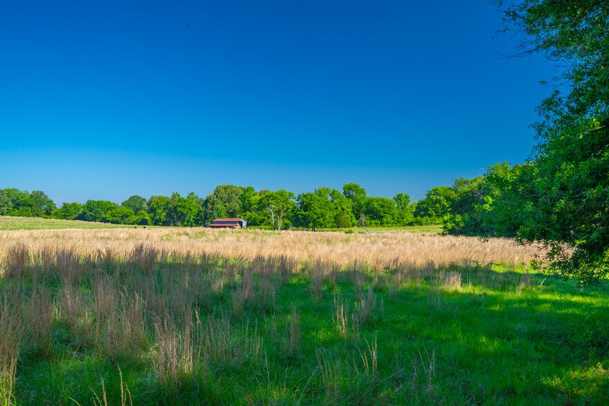 More Photos Of County Road 2592, Marietta Land For Sale