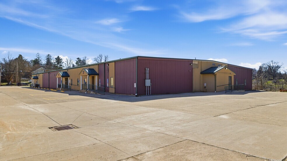 More Photos Of , Mansfield Office For Sale
