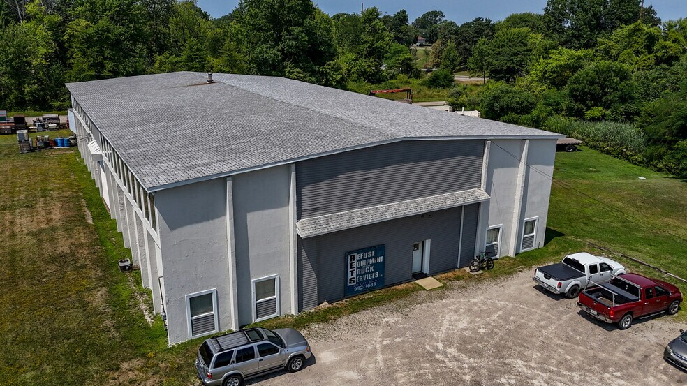 More Photos Of 237 State Rd, Ashtabula Manufacturing For Sale