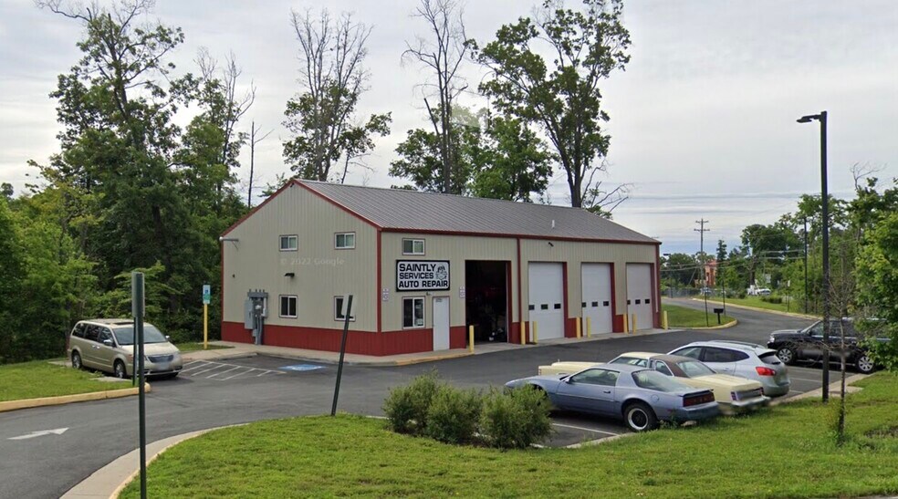 More Photos Of 5721 Wellington Rd, Gainesville Service For Sale