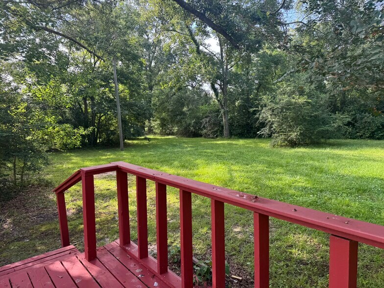 More Photos Of 11150 Highway 97, Century Land For Sale