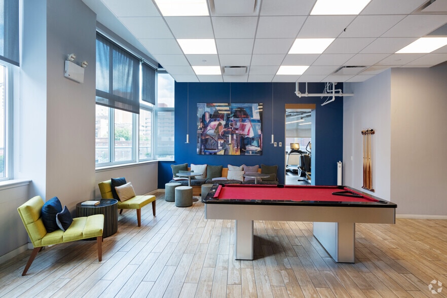 More Photos Of 74 Dekalb Avenue, Brooklyn Apartments For Lease