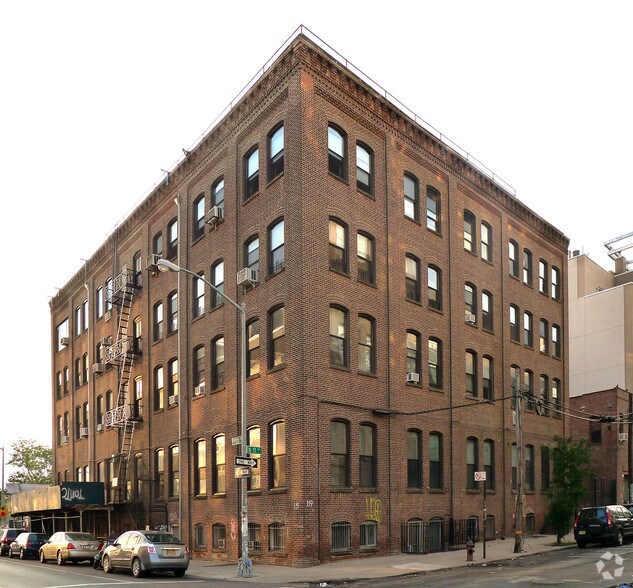 Primary Photo Of 119 N 11th St, Brooklyn Loft Creative Space For Lease