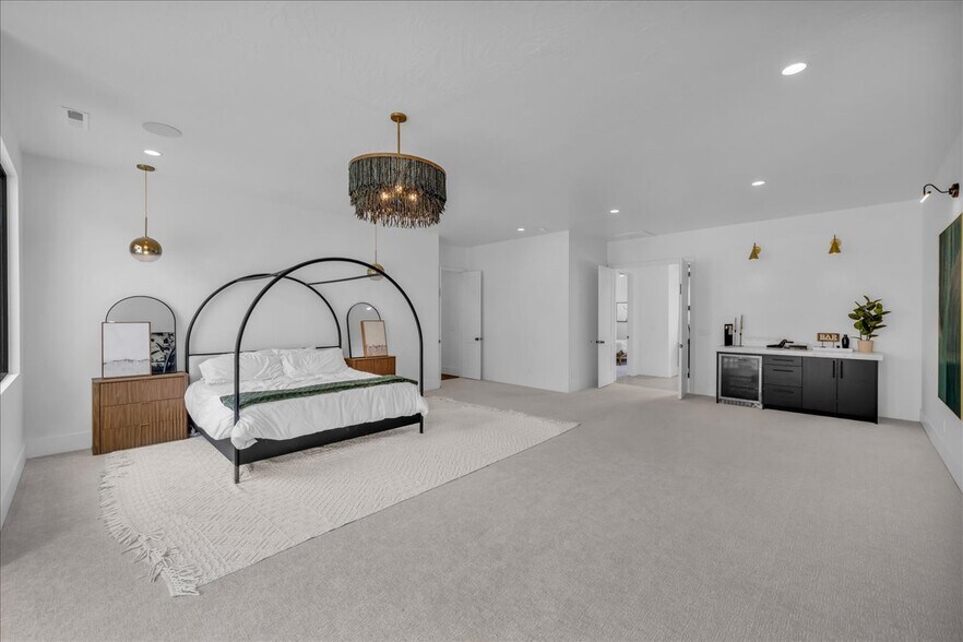 More Photos Of 3366 W 2100 S, Hurricane Multifamily For Sale