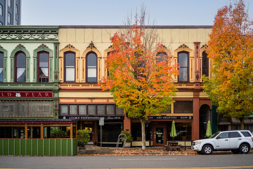 Primary Photo Of 360 & 370 State Street, Salem Storefront For Lease