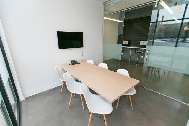 More Photos Of 1448 N Western Ave, Chicago Apartments For Lease