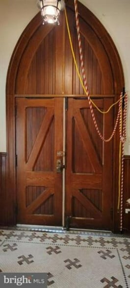 More Photos Of 120 W 4th St, Mount Carmel Religious Facility For Sale
