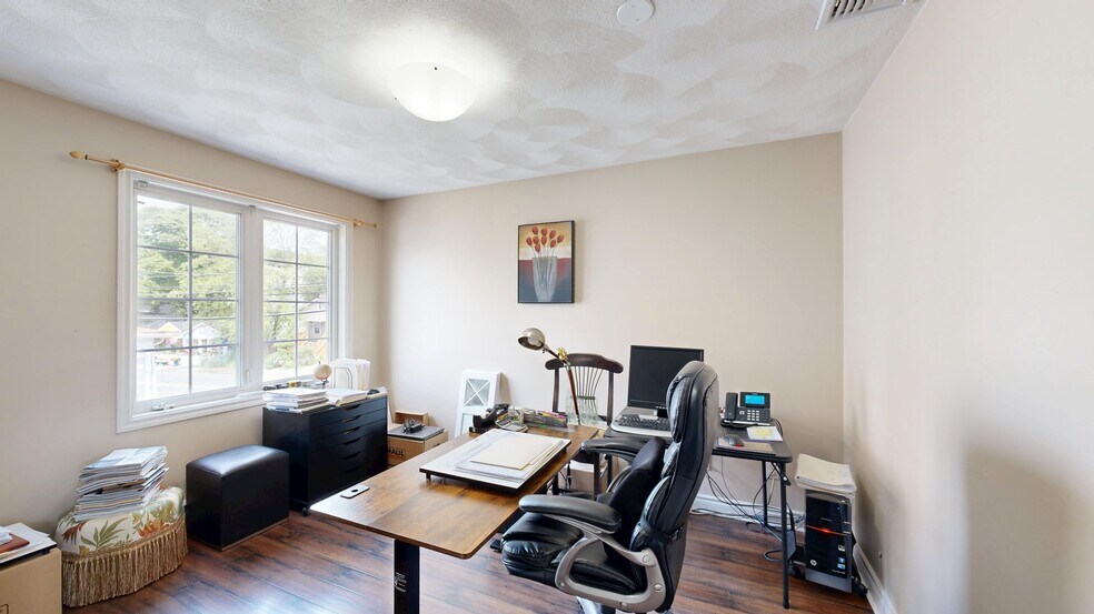 More Photos Of 487 Humphrey St, Swampscott Office For Sale