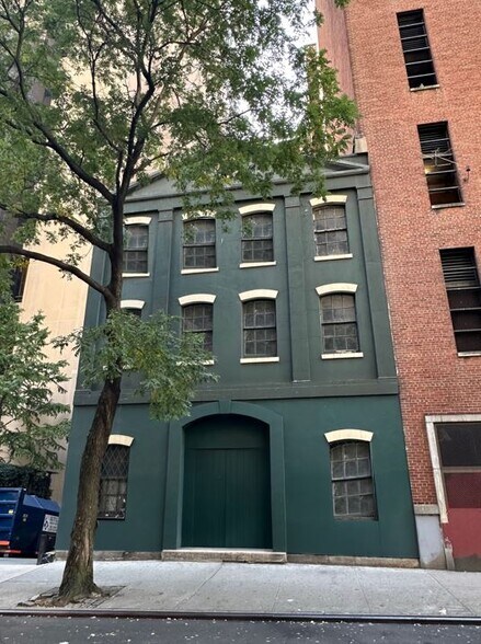 Primary Photo Of 224 East 38th Street, New York Land For Sale