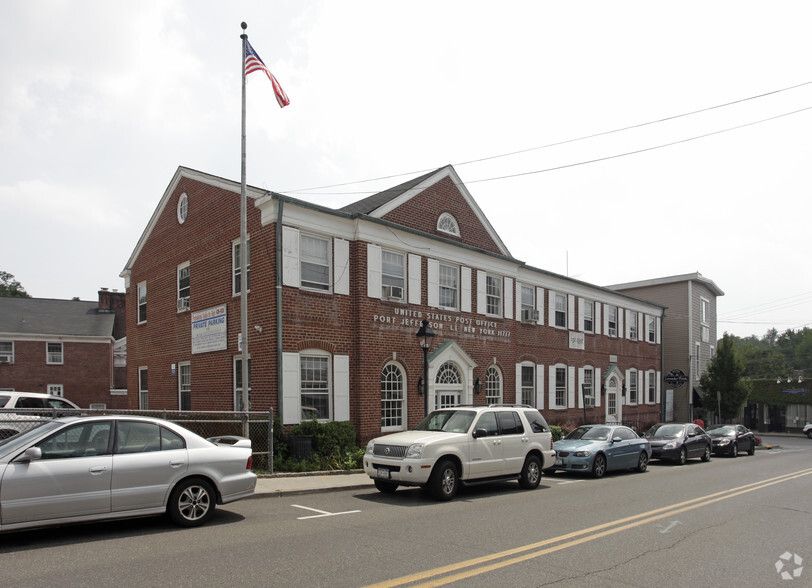 Primary Photo Of 407 E Main St, Port Jefferson Office For Lease