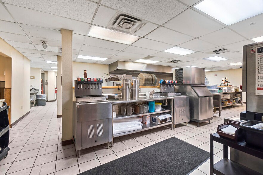 More Photos Of 2951 Old Orchard Rd, Jackson Restaurant For Sale