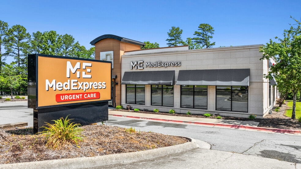 More Photos Of 12300 Chenal Pky, Little Rock Medical For Sale