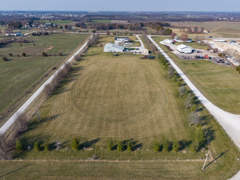 More Photos Of 836 E Highway N, Wentzville Flex For Sale