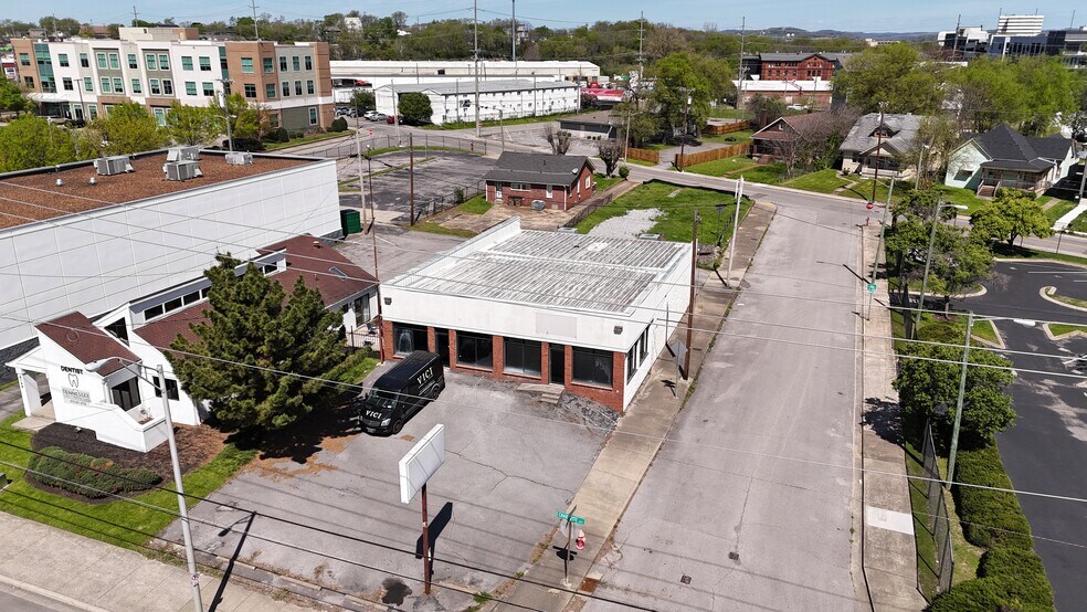 More Photos Of 2100 Charlotte Ave, Nashville Freestanding For Lease