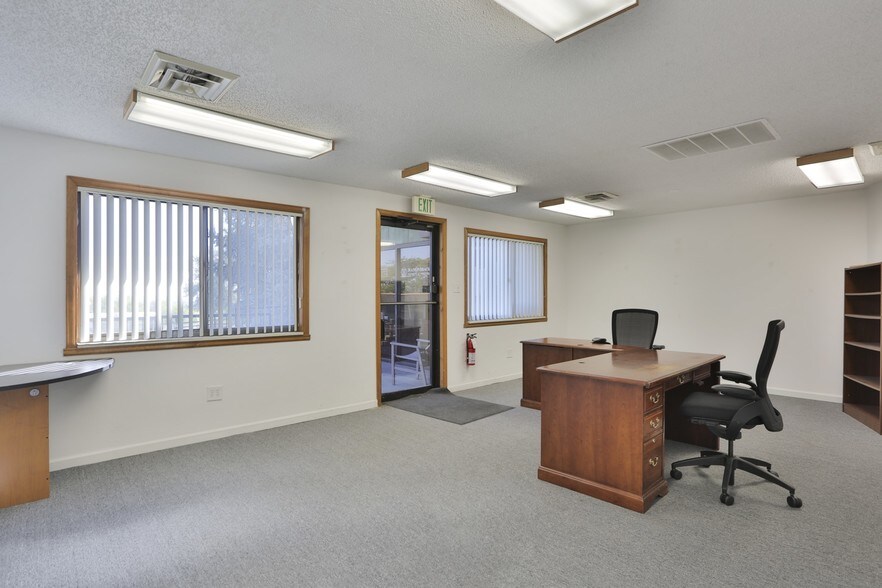 More Photos Of 12640 W Cedar Dr, Lakewood Office For Lease