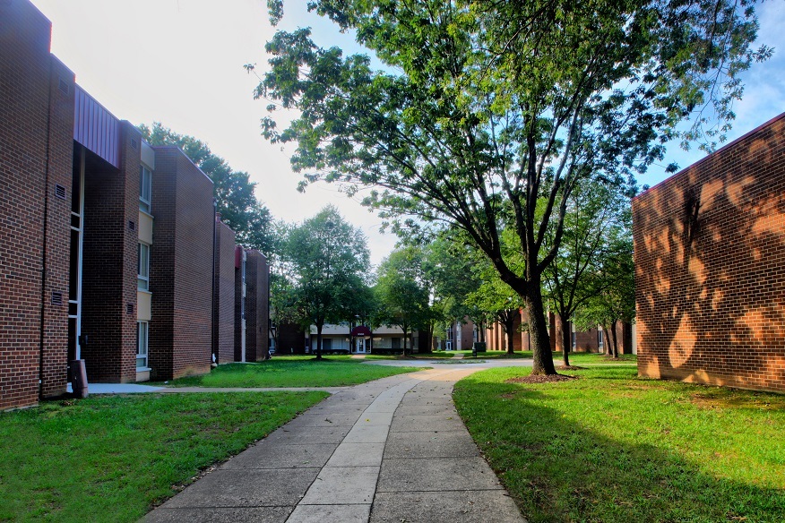 More Photos Of 8340 Indian Head Hwy, Fort Washington Apartments For Sale