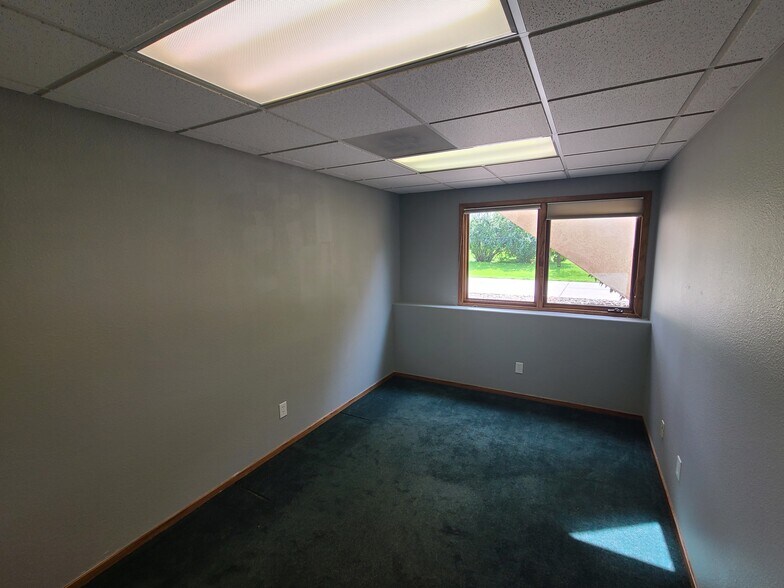 More Photos Of 3225 Templeton Gap Rd, Colorado Springs Office For Lease