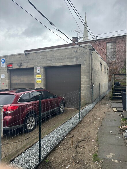 More Photos Of 56 Fox St, Phillipsburg Auto Repair For Sale