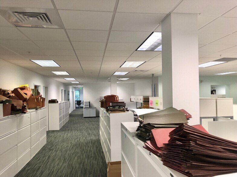 More Photos Of 3451 Bonita Bay Blvd, Bonita Springs Office Residential For Lease