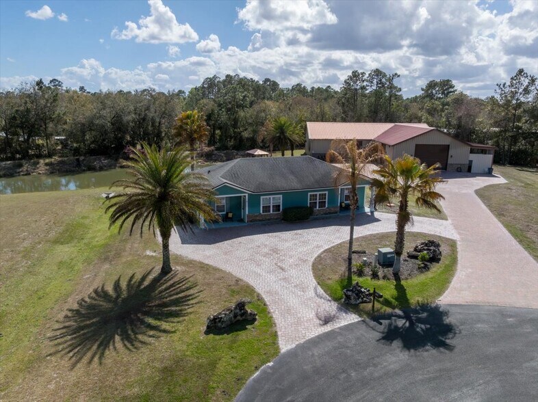 More Photos Of 100 Pilothouse Ct, Palatka Multifamily For Sale