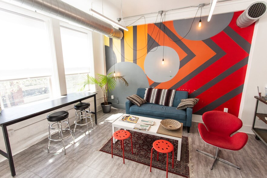 More Photos Of 110 N San Joaquin St, Stockton Office For Sale