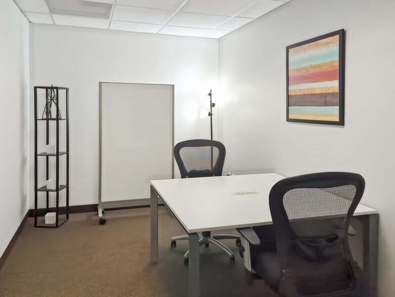 More Photos Of 1129 Northern Blvd, Manhasset Coworking Space