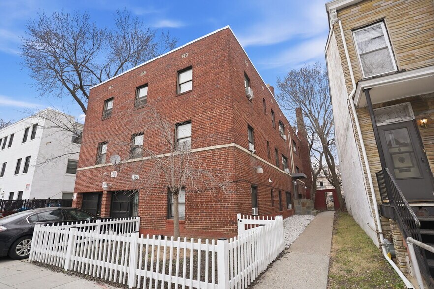Primary Photo Of 1631 6th St NW, Washington Apartments For Sale