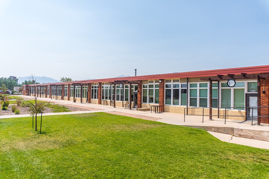 More Photos Of 2727 N Cascade Ave, Colorado Springs General Retail For Lease