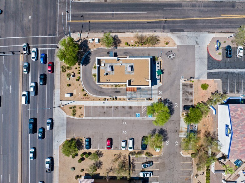 More Photos Of 1821 S Country Club Dr, Mesa Freestanding For Lease