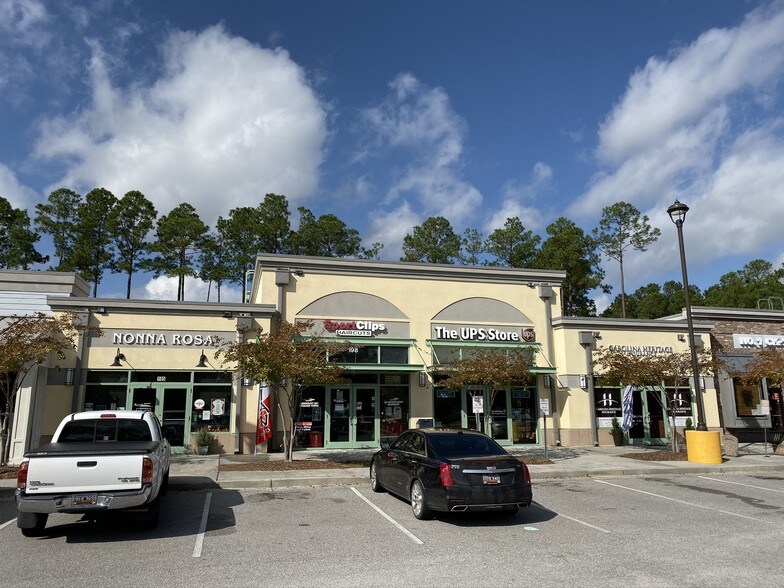 More Photos Of 198 Okatie Village Dr, Bluffton General Retail For Lease