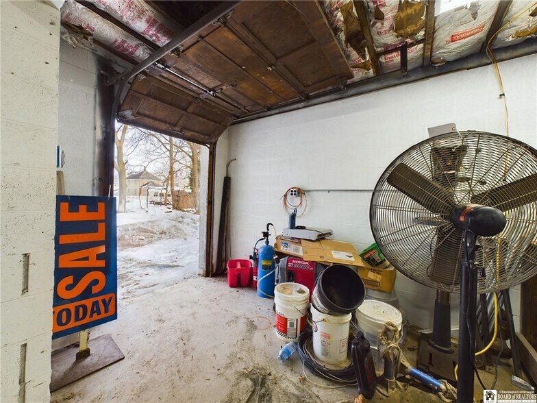 More Photos Of 1621 Washington St, Olean Auto Repair For Sale