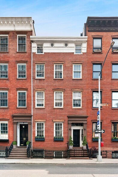 More Photos Of 156 Waverly Pl, New York Apartments For Sale