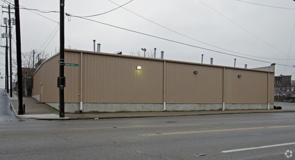 More Photos Of 2955 Burlington Pl, Cincinnati Freestanding For Lease